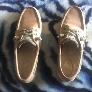 Sperry Boat Shoes women’s 7.5 tan boat loafers